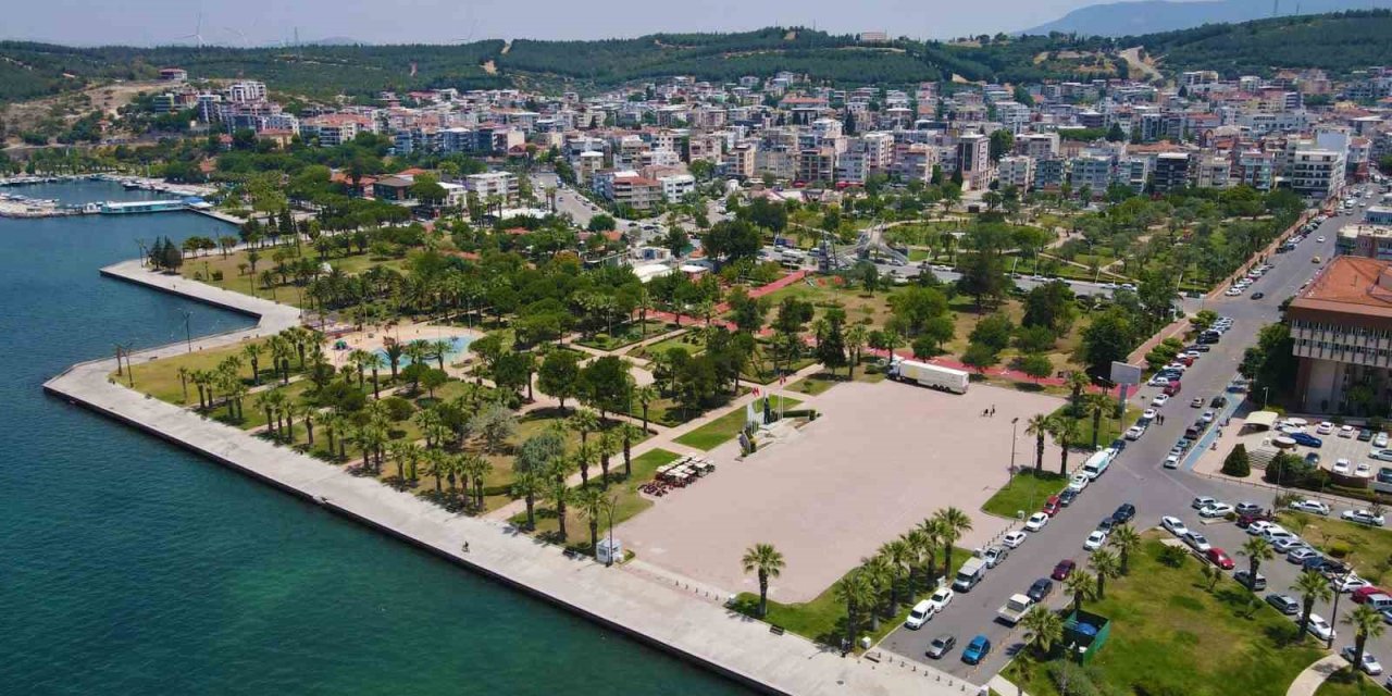 Aliağa nüfusu 108 bin 701 oldu