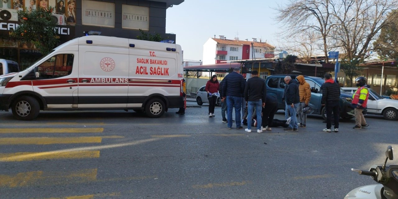 Otomobil ile motosiklet çarpıştı: 1 yaralı