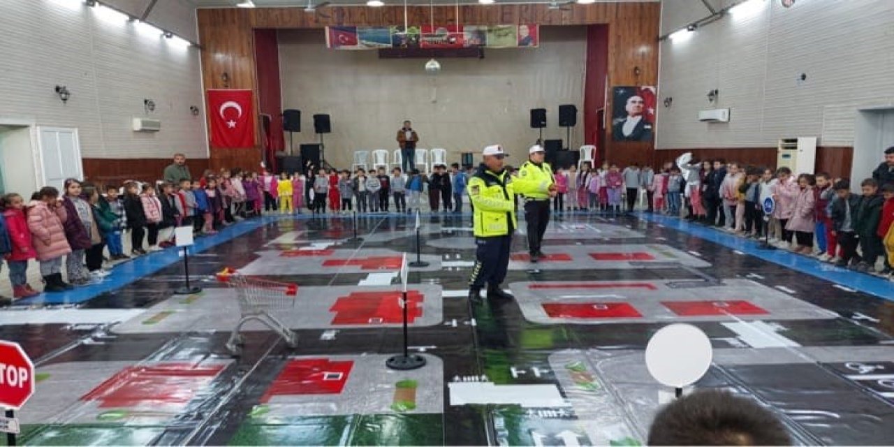 Denizli’de çocuklara trafik bilinci aşılanıyor