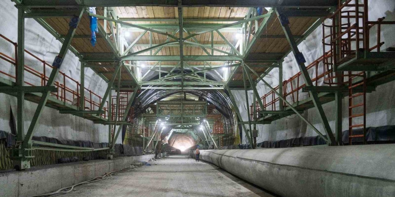 Onat Tüneli’nde ışığa 210 metre kaldı