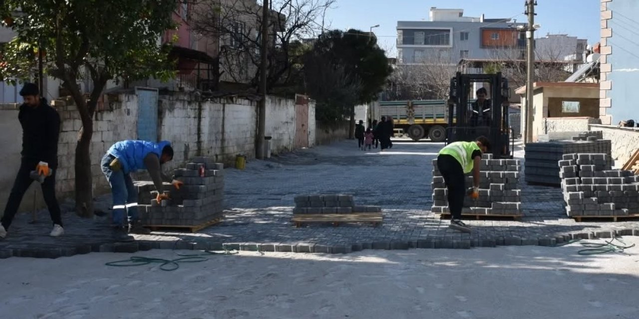 Başkan Zencirci, Mesudiye Mahallesi’ndeki yol çalışmalarını inceledi