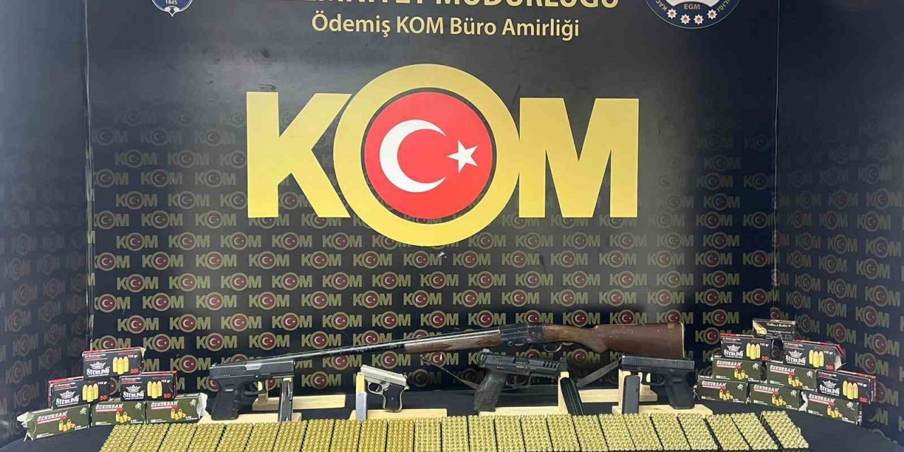İzmir’de ruhsatsız silah operasyonu: 3 gözaltı