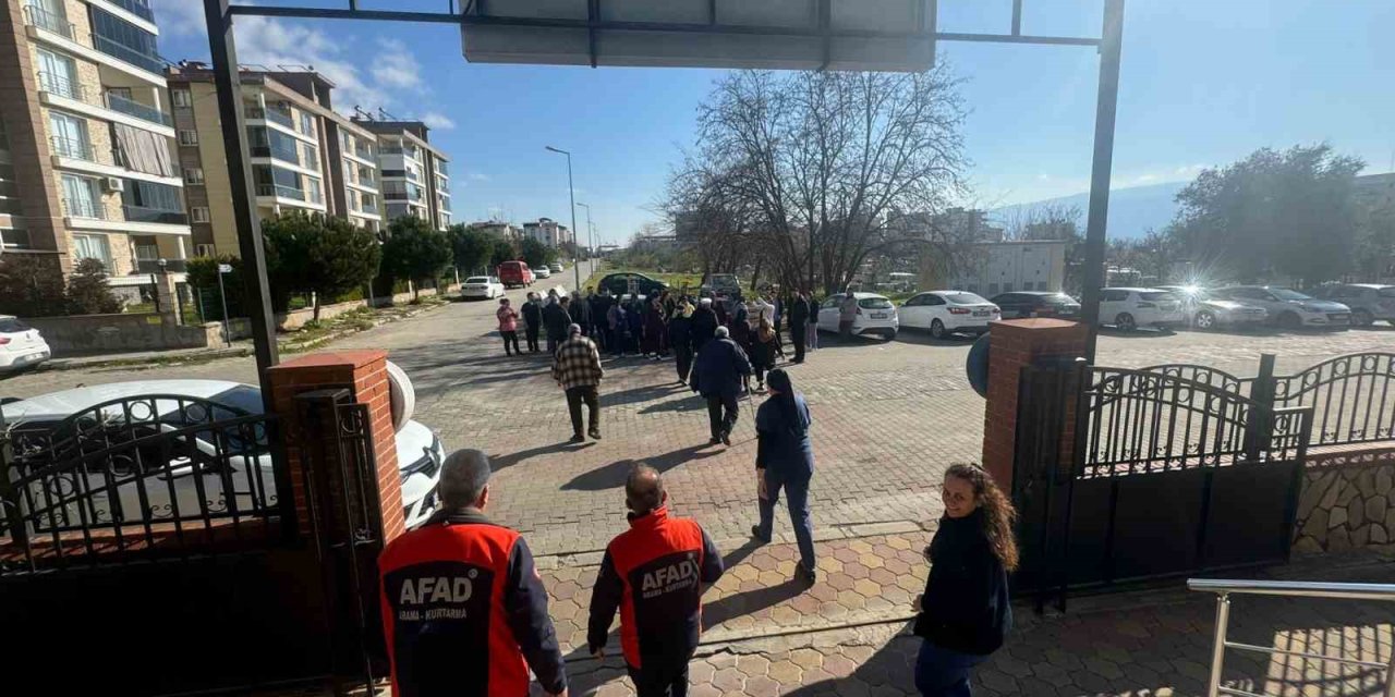 Huzurevinde afet anında tahliye eğitimi verildi