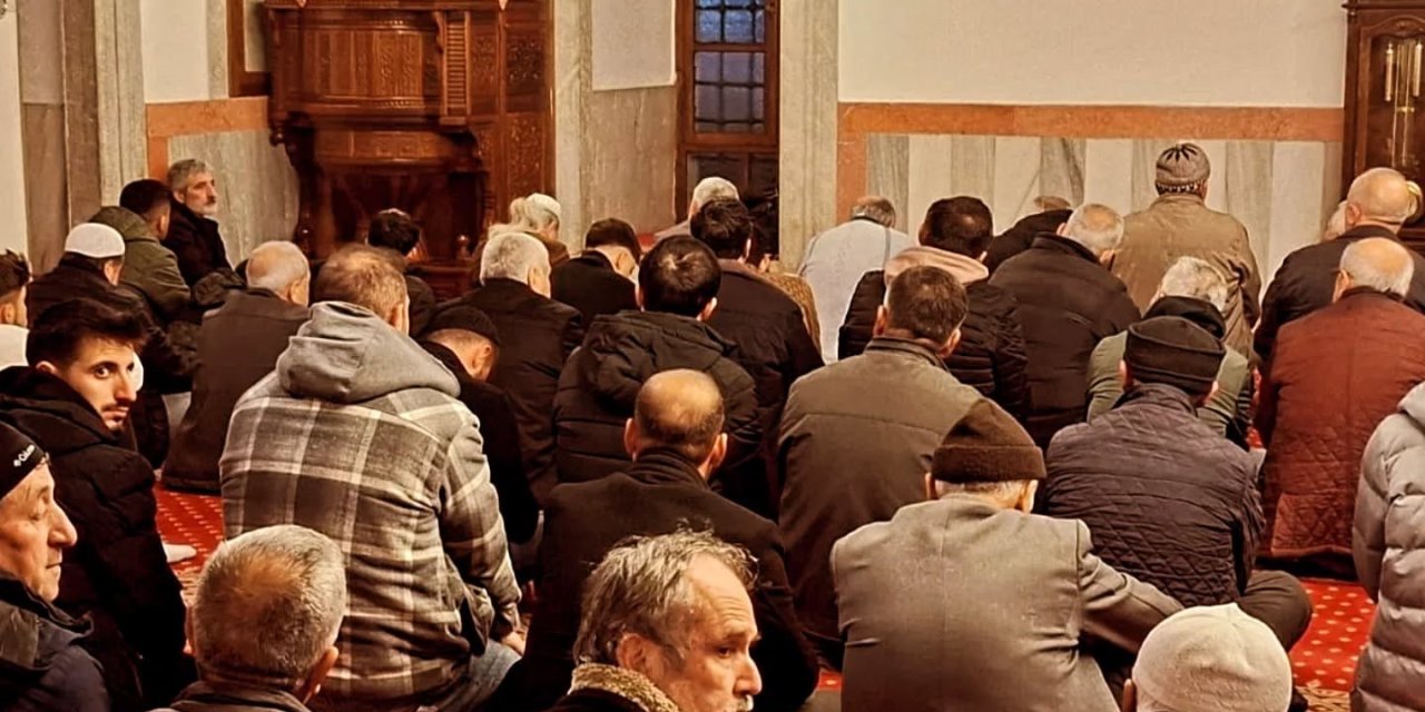 Berat Kandili dualarla idrak edildi