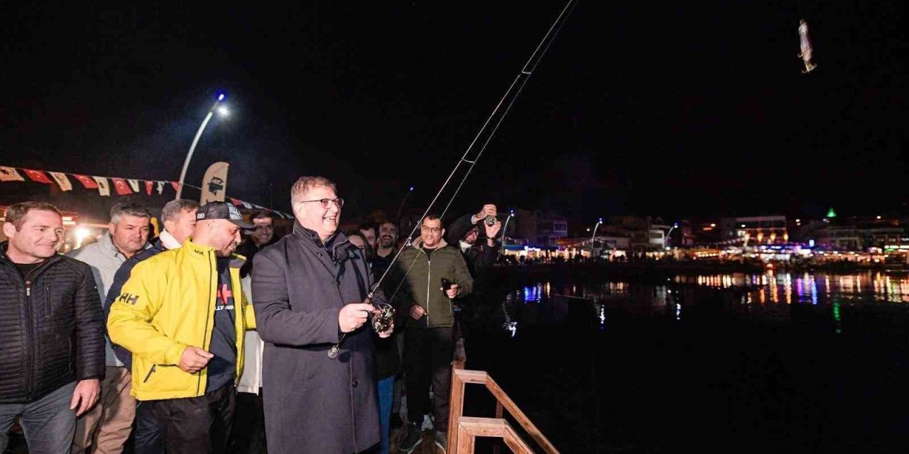 Mordoğan’da balık avı heyecanı