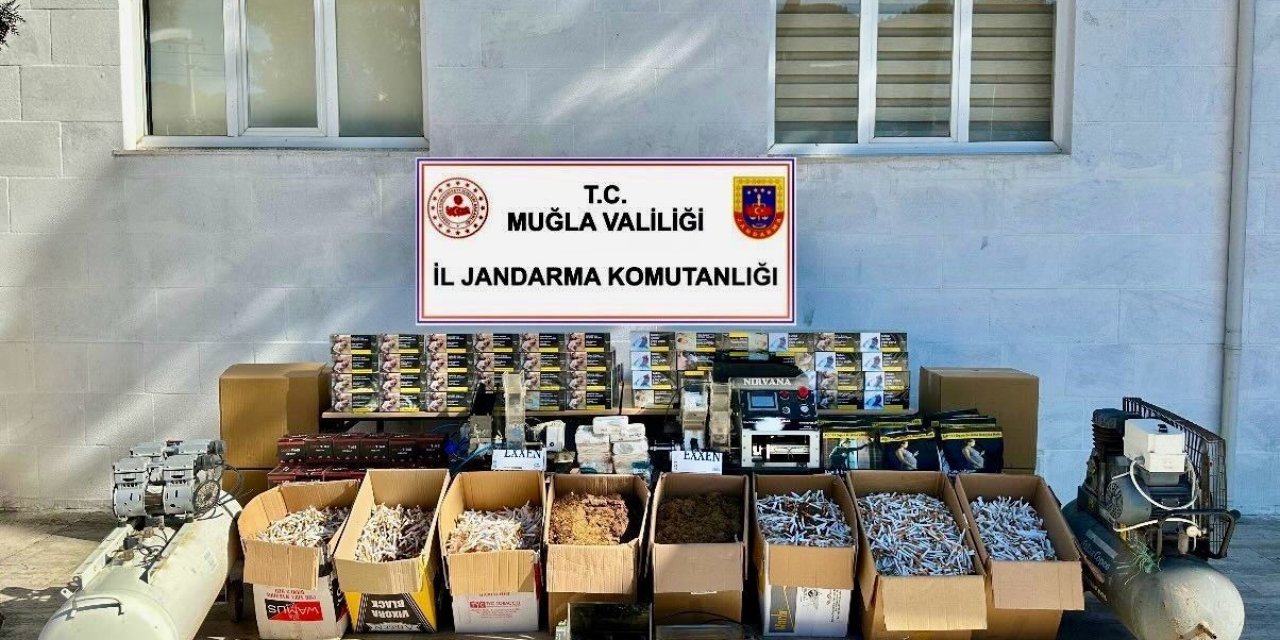 Muğla’da jandarmadan kaçak tütün operasyonu: 3 şüpheli gözaltına alındı