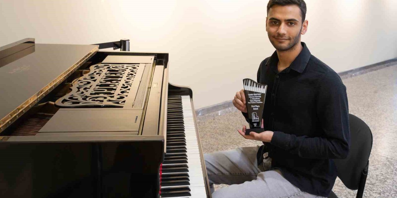 Notaların genç prensine uluslararası yarışmadan saygın ödül