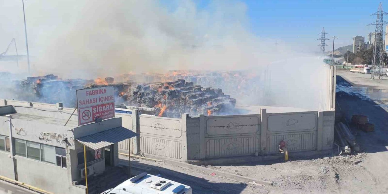 Söke Kipaş Kağıt Fabrikası’nda yangın