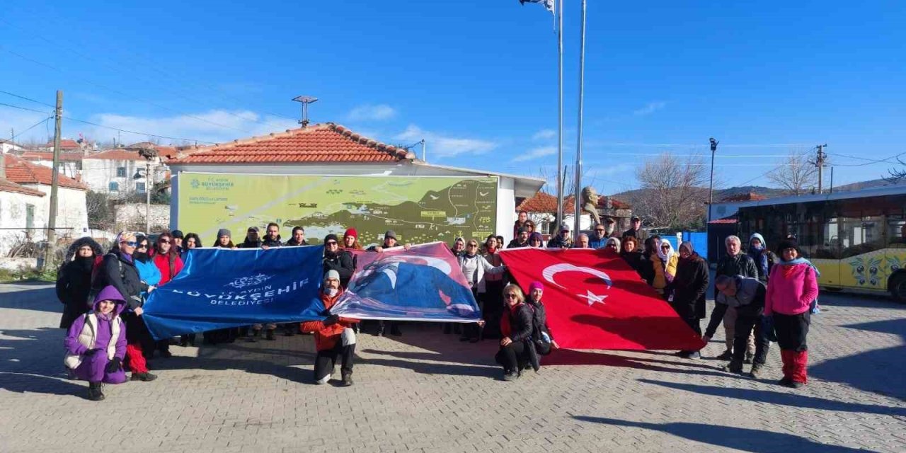 Aydın Büyükşehir Belediyesi Aydınlıları doğa yürüyüşleri ile buluşturmaya devam ediyor