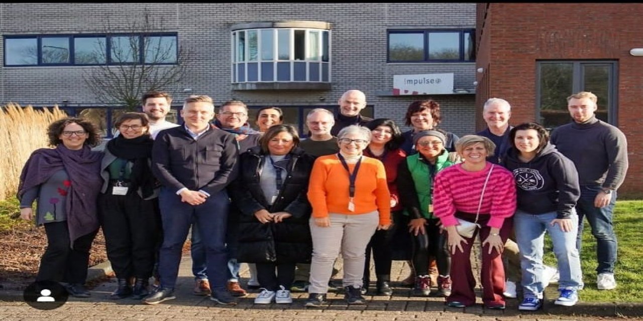 Aktif vatandaşlığa ‘İzmir’ katkısı