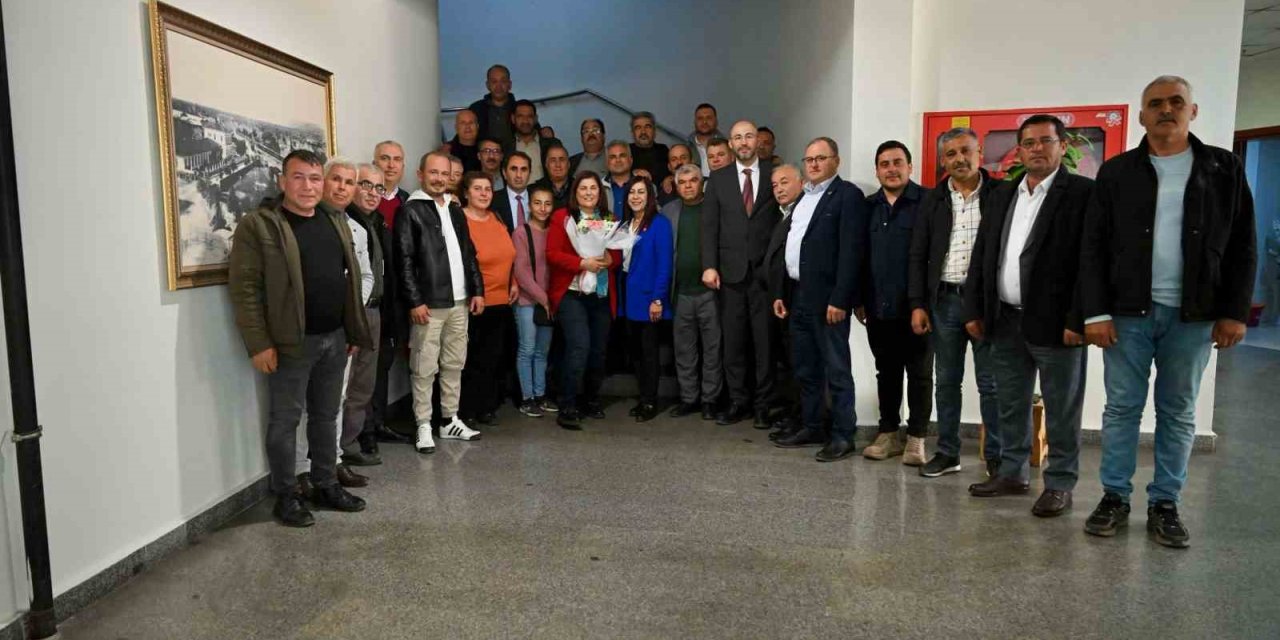 Başkan Zencirci ve muhtarlar, Çerçioğlu ile görüştü