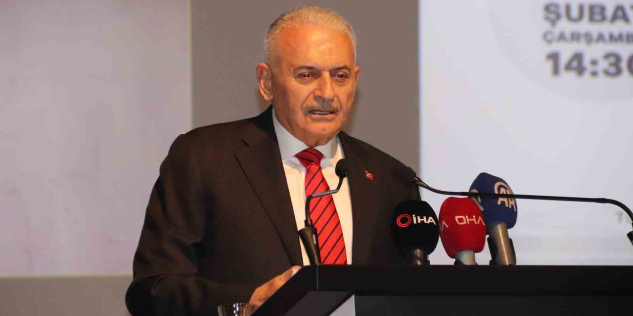 "Cumhurbaşkanı Erdoğan'ın tekrar aday olmasının yolu açılmalı"