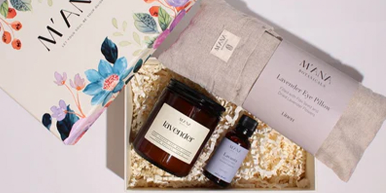 Kadınlar Günü kurumsal hediye fikirleri