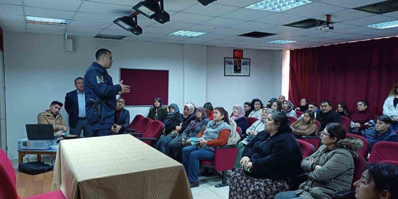 Nazilli’de öğrenci velileri bilgilendirdi