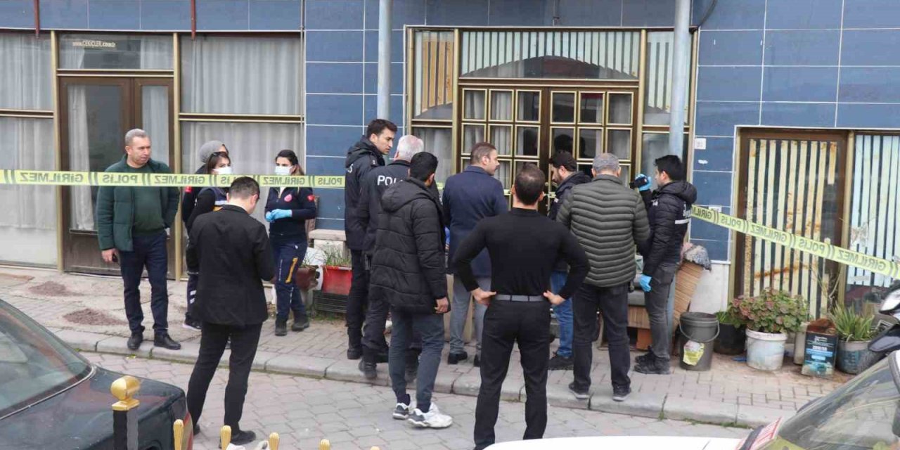 Soluklanmak için oturduğu koltukta hayatını kaybetti