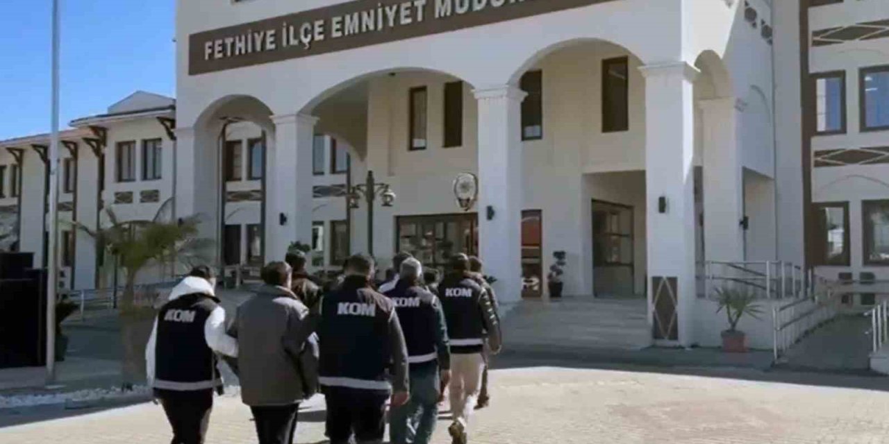 Fethiye’de FETÖ terör örgütünün finans yapılanmasına yönelik operasyonu
