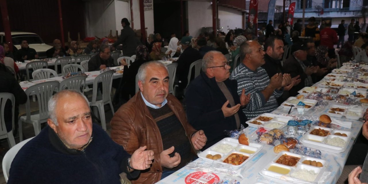 Bozdoğanlılar ilk iftarı Büyükşehir sofrasında açtı