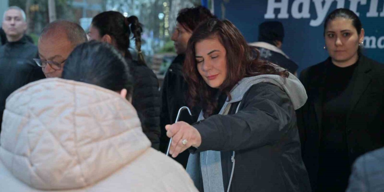 Büyükşehir Belediyesi on binlerce Aydınlıyı iftar sofralarında buluşturuyor