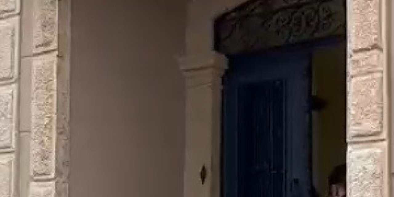28 yıl hapis cezasıyla aranan dolandırıcı İzmir’de yakalandı