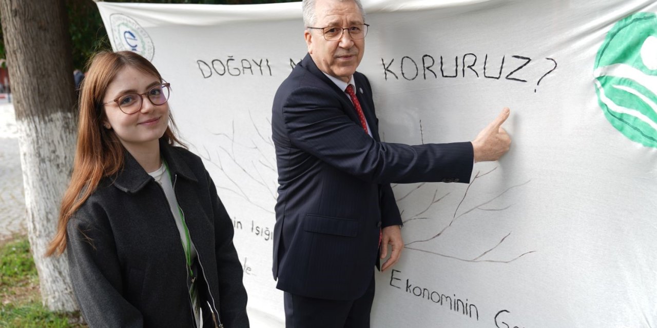 Rektör Prof. Dr. Budak: "Türkiye, bitki gen kaynakları bakımından dünya için büyük öneme sahip"