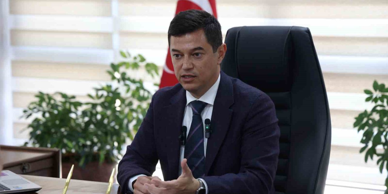 Marmaris Belediye Başkanı Ünlü’den Kızılkum’daki otel inşaatı hakkında açıklama