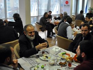 STK’lar Binlerce Yabancı Öğrenci İçin Toplandı