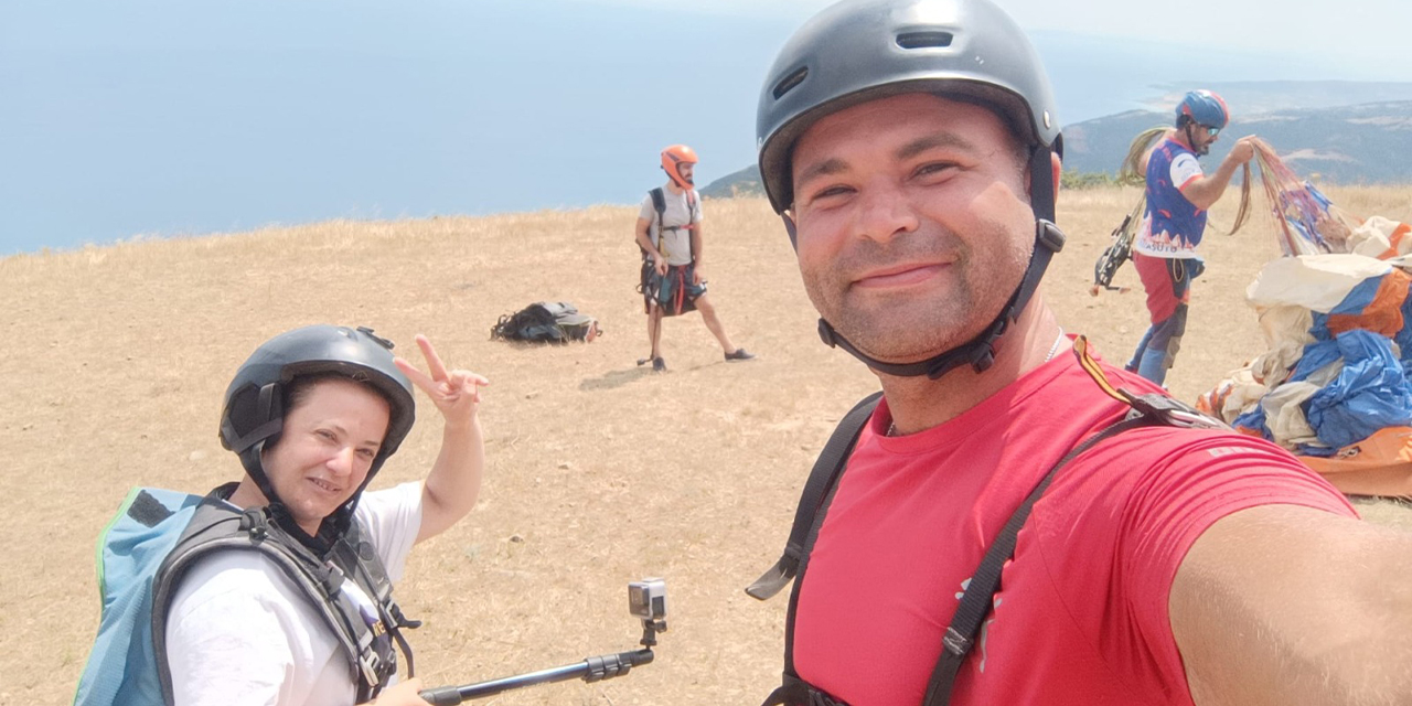 Yılın dört mevsimi yamaç paraşütü yapmak