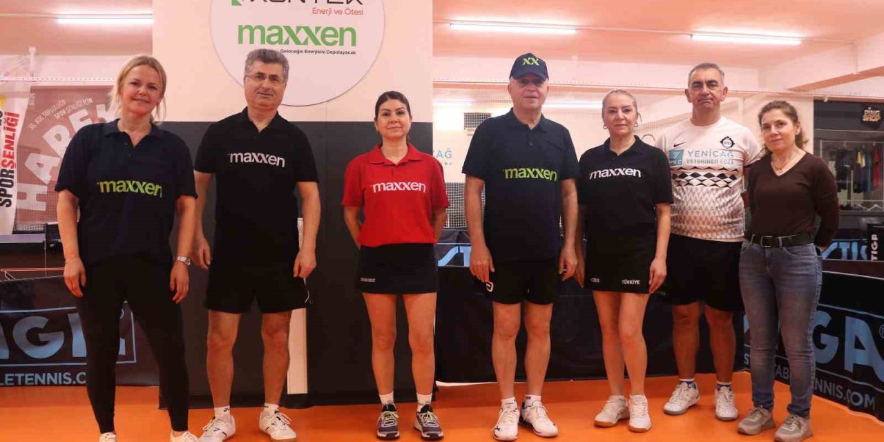 İZVET’ten sağlıklı gelecek çağrısı: "Masa tenisiyle hayata hareket katın"