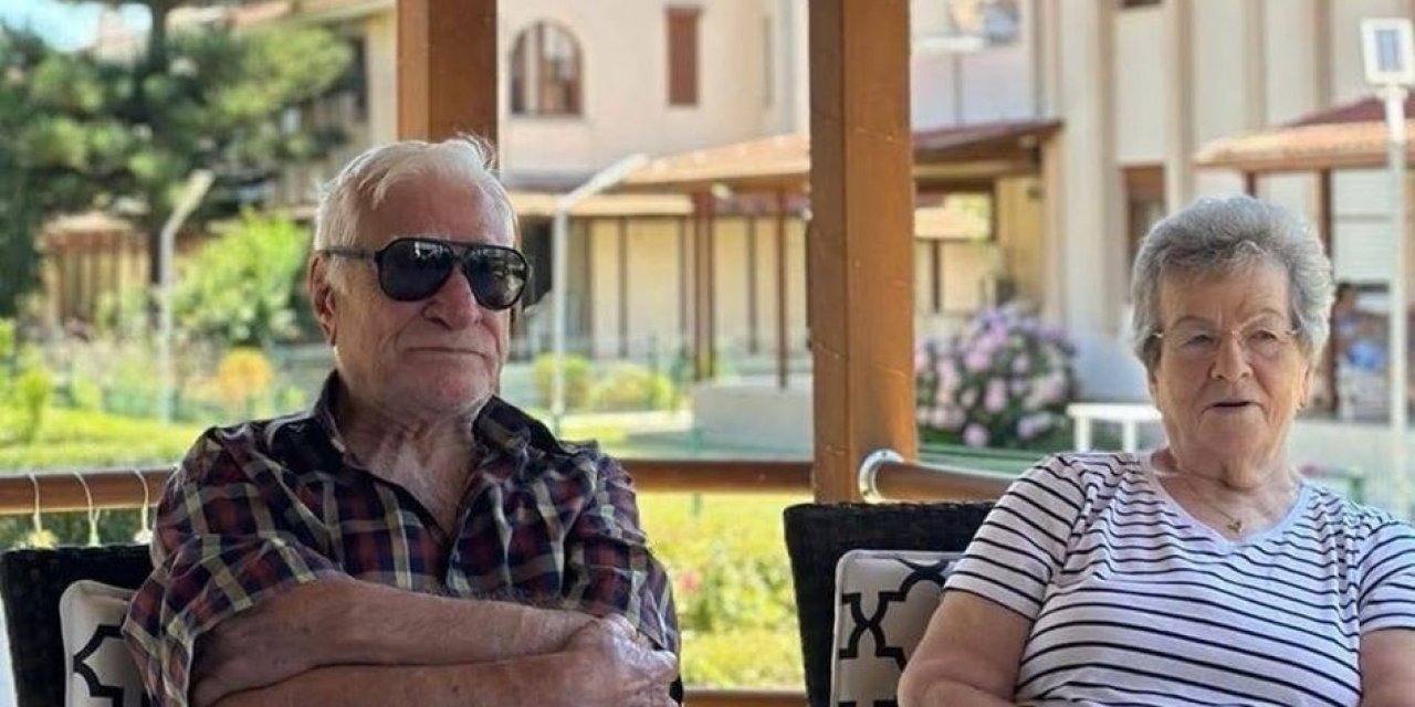 Ersun Yanal annesinden 1 hafta sonra babasını da kaybetti