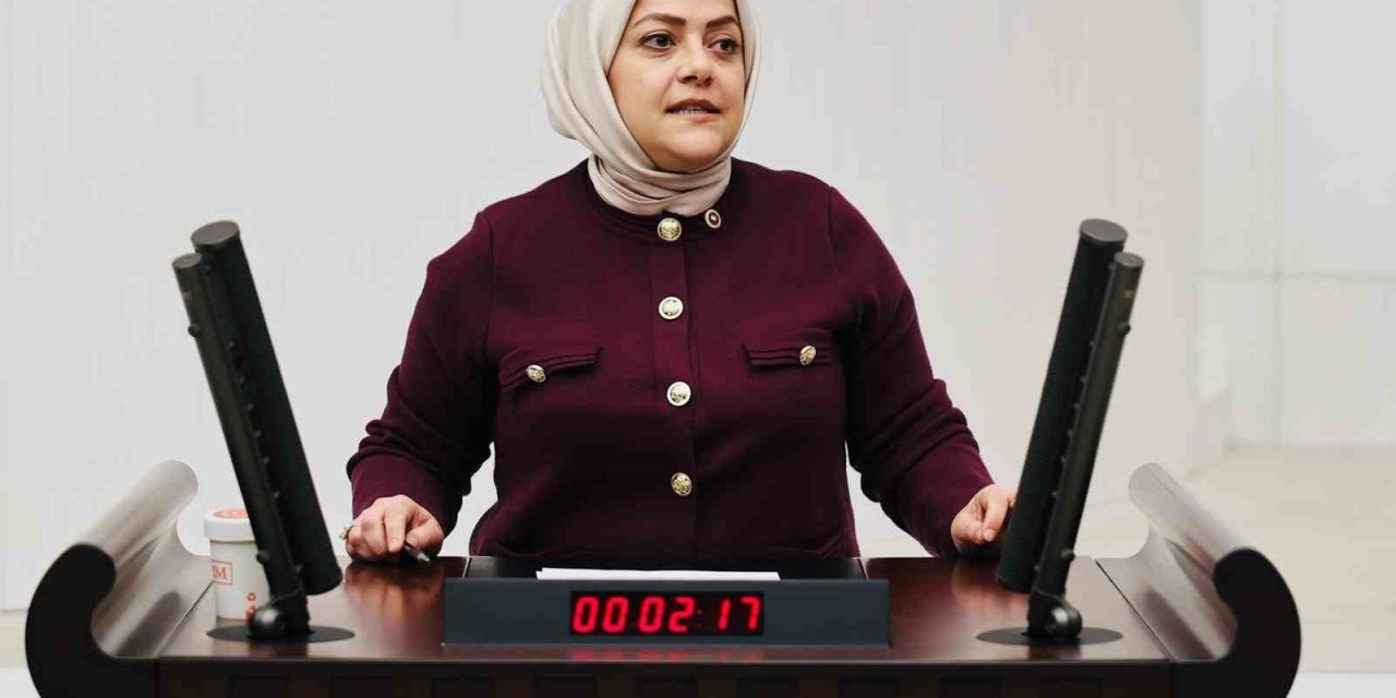 Milletvekili Ün; "Deprem felaketi kapıdayken yetkililer, yetkisizler gibi eli böğründe bekliyor"