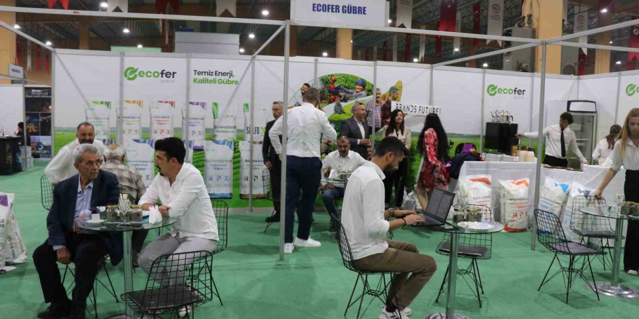 Ecofer Gübre’nin organik ürünleri Ceviz ve Badem Fuarında büyük ilgi gördü