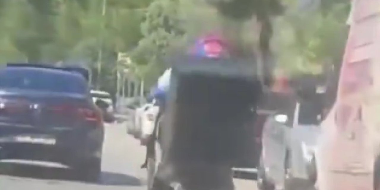 Trafikte akrobatik hareketler yapan motosikletliye 86 bin lira ceza kesildi