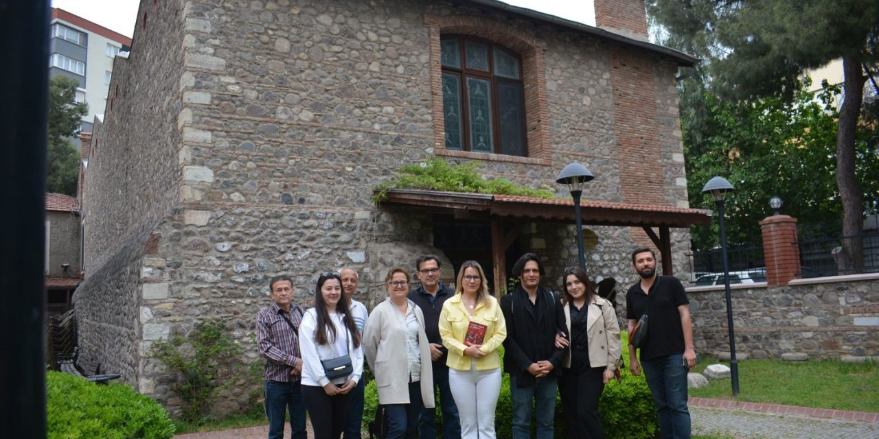 EÜ Etnografya Müzesinde sanat yapay zekayla buluştu