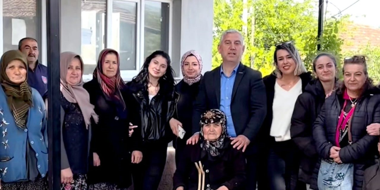 Bergama’da berberlerden CHP’li başkana tepki: "Kes traşı"