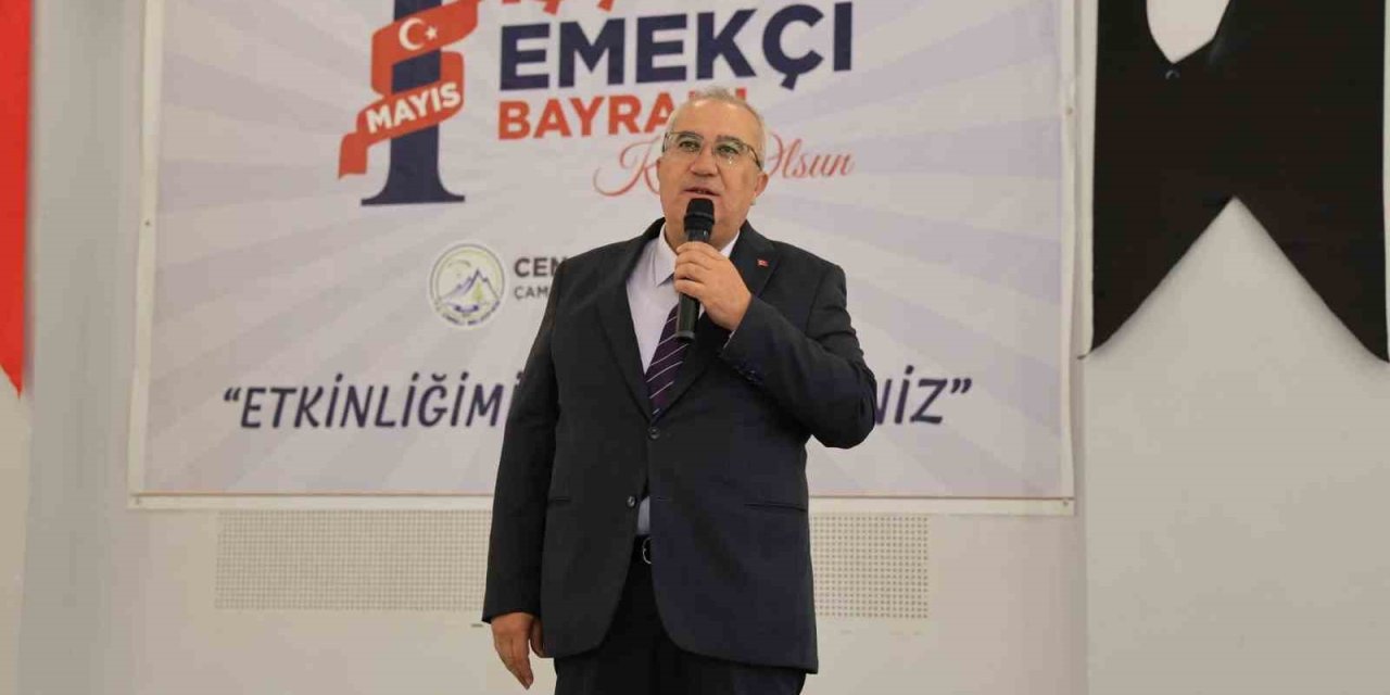 Başkan Arslan 1 Mayıs İşçi ve Emek Bayramında emekçilerle bir araya geldi