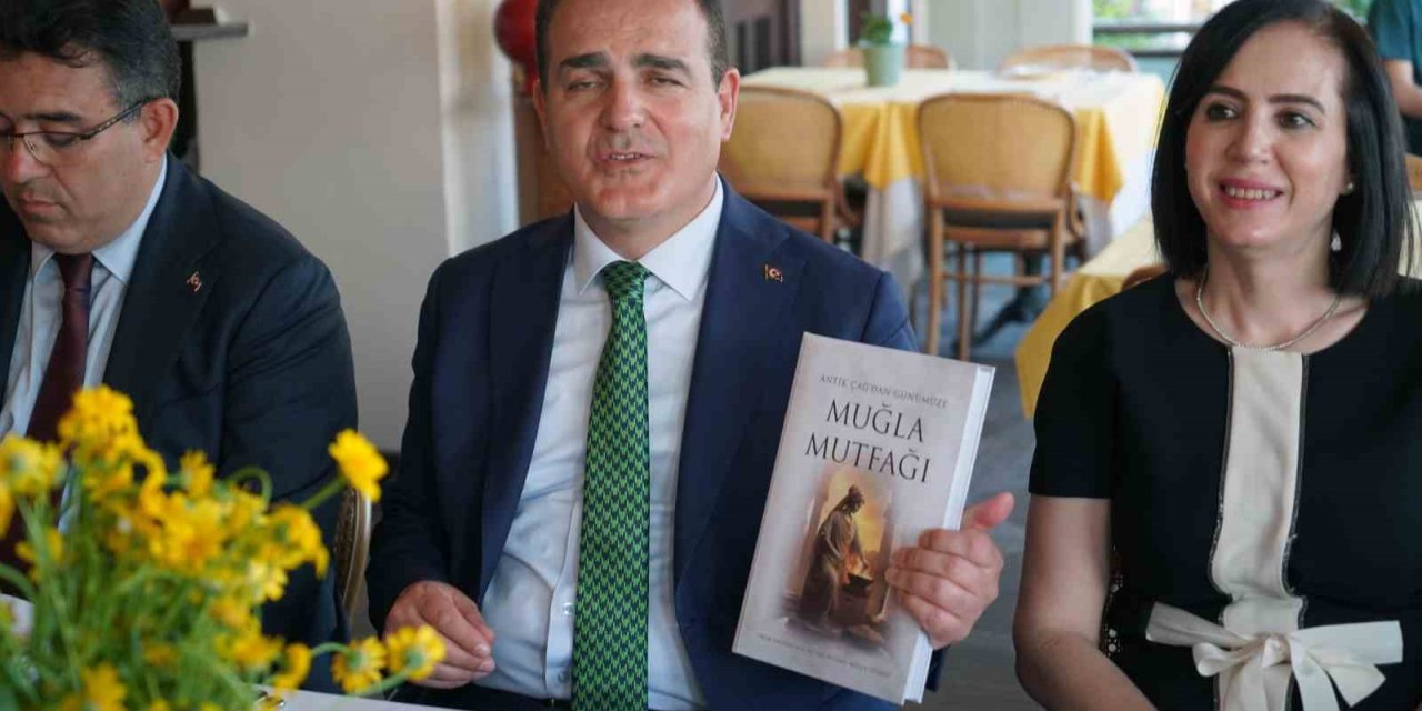 Antik çağlardan günümüze Muğla mutfağı kitabına iki uluslararası ödül