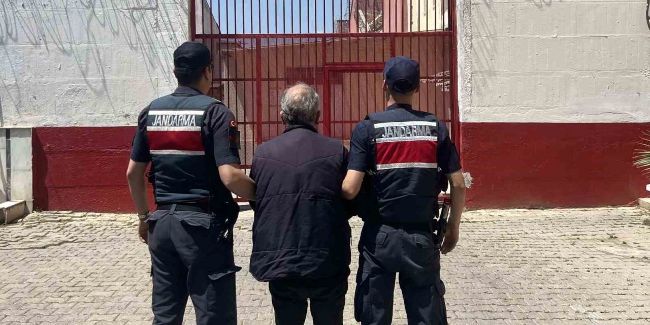 Zimmet suçundan aranan şahıs Efeler’de yakalandı