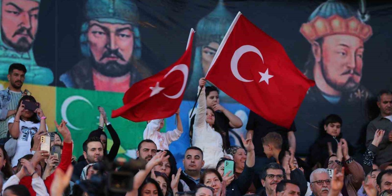 Aliağa Ülkü Ocakları’ndan büyük buluşma