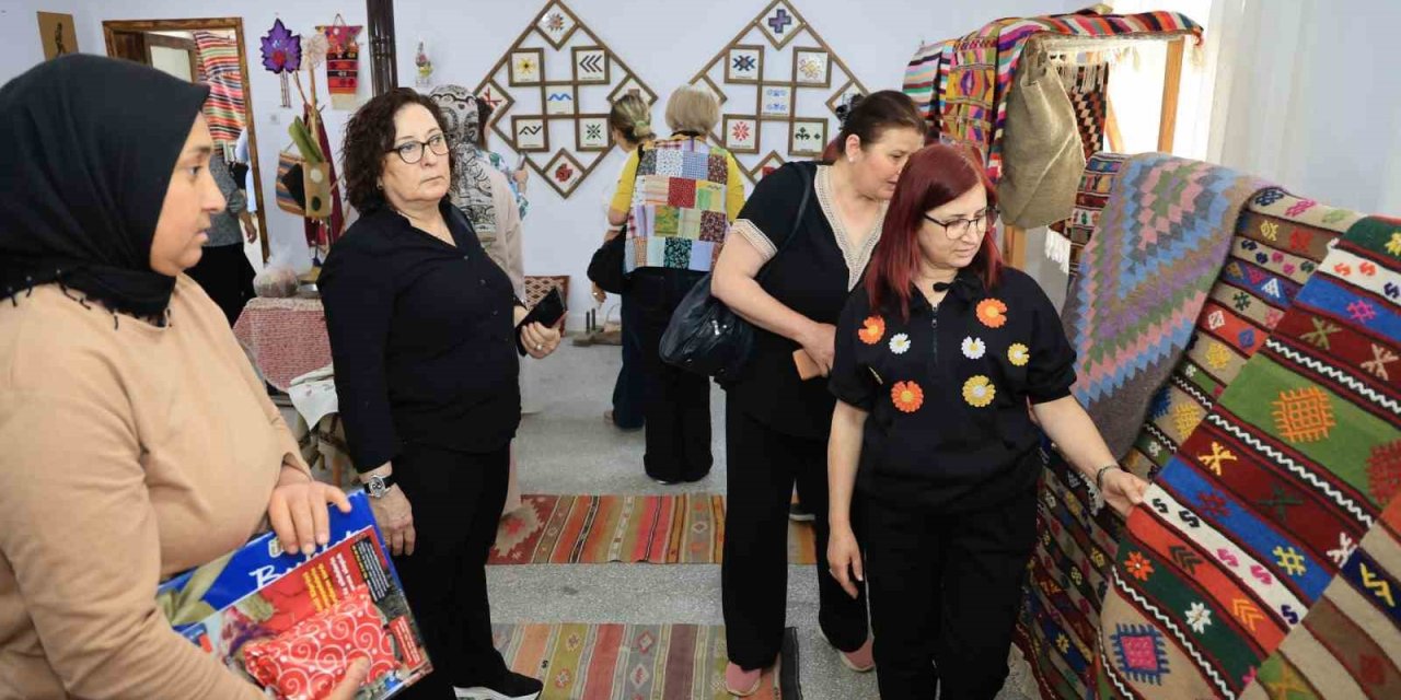 Gönüllü anneler Çameli’nin doğası ve kültürel zenginliklerine hayran kaldı