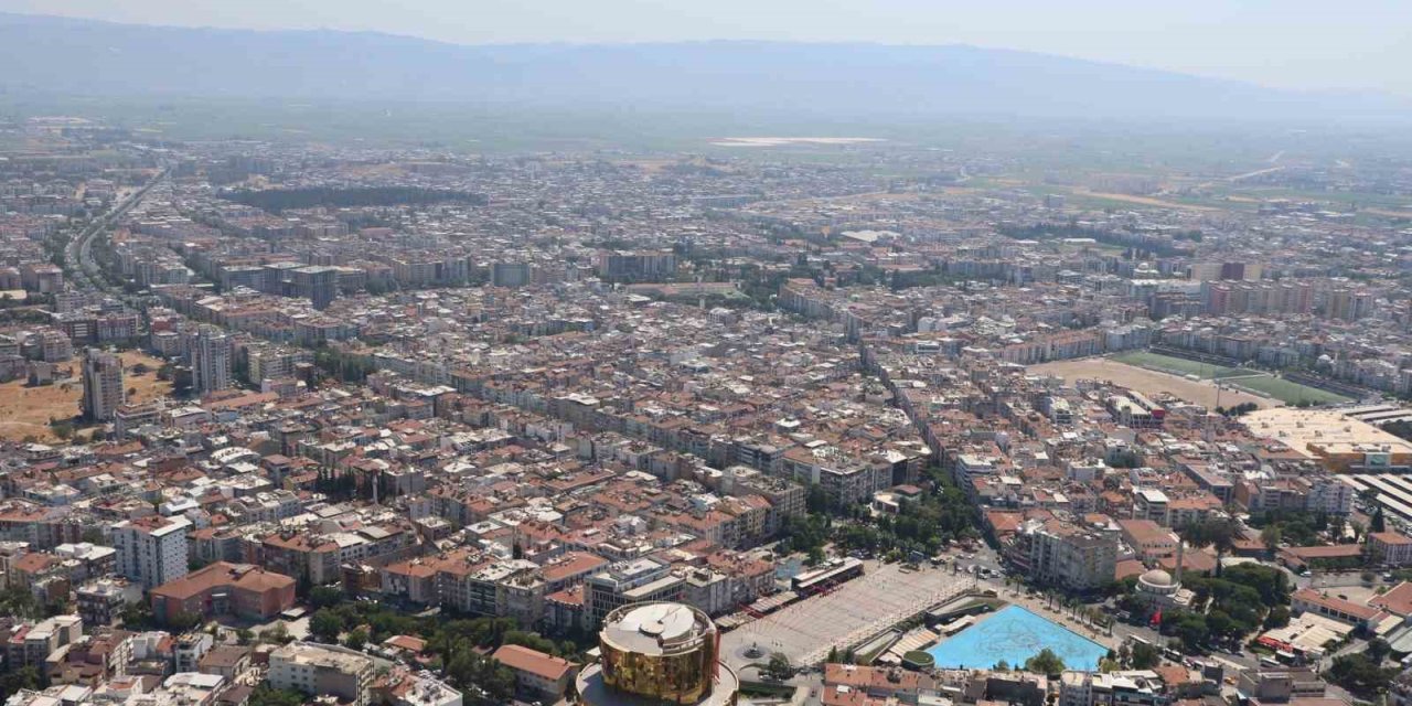 Bir yılda 242 kişi ikametini Aydın’dan aldırdı