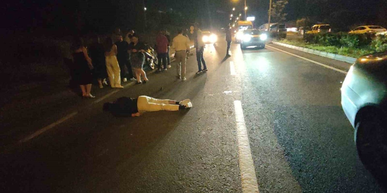 Domuz sürüsüne çarpan motosiklet sürücüsü ağır yaralandı