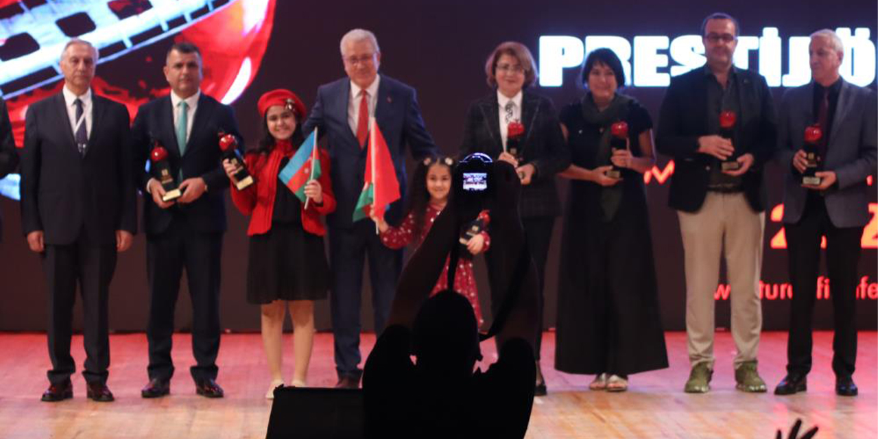 2. Turan Film Festivali’nde ödüller sahiplerini buldu