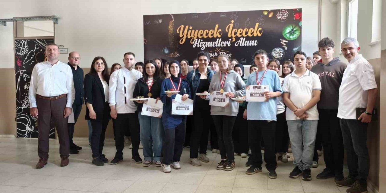 Köşk’teki yarışma tatlı rekabete sahne oldu