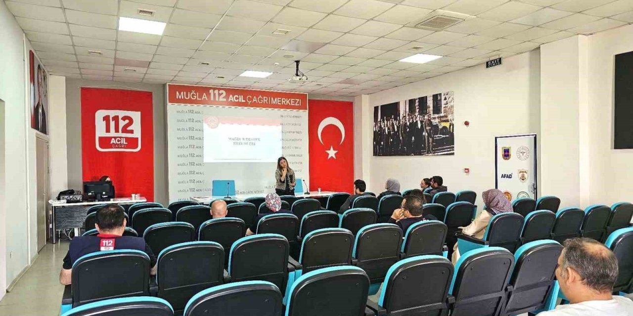 Menteşe Sosyal Hizmet Merkezi’nden 112 personeline eğitim