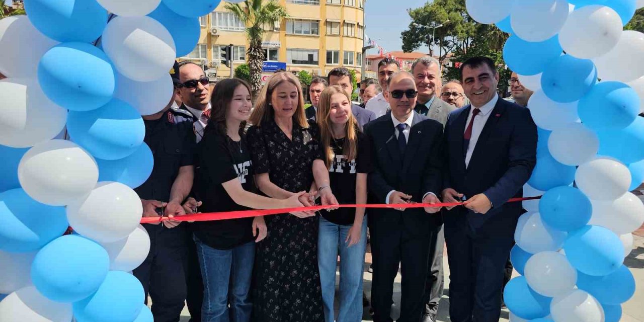 Aydın’ın seçkin liseleri "Eğitimde Dijitalleşme" sergisini Nazilli’de gerçekleştirdi