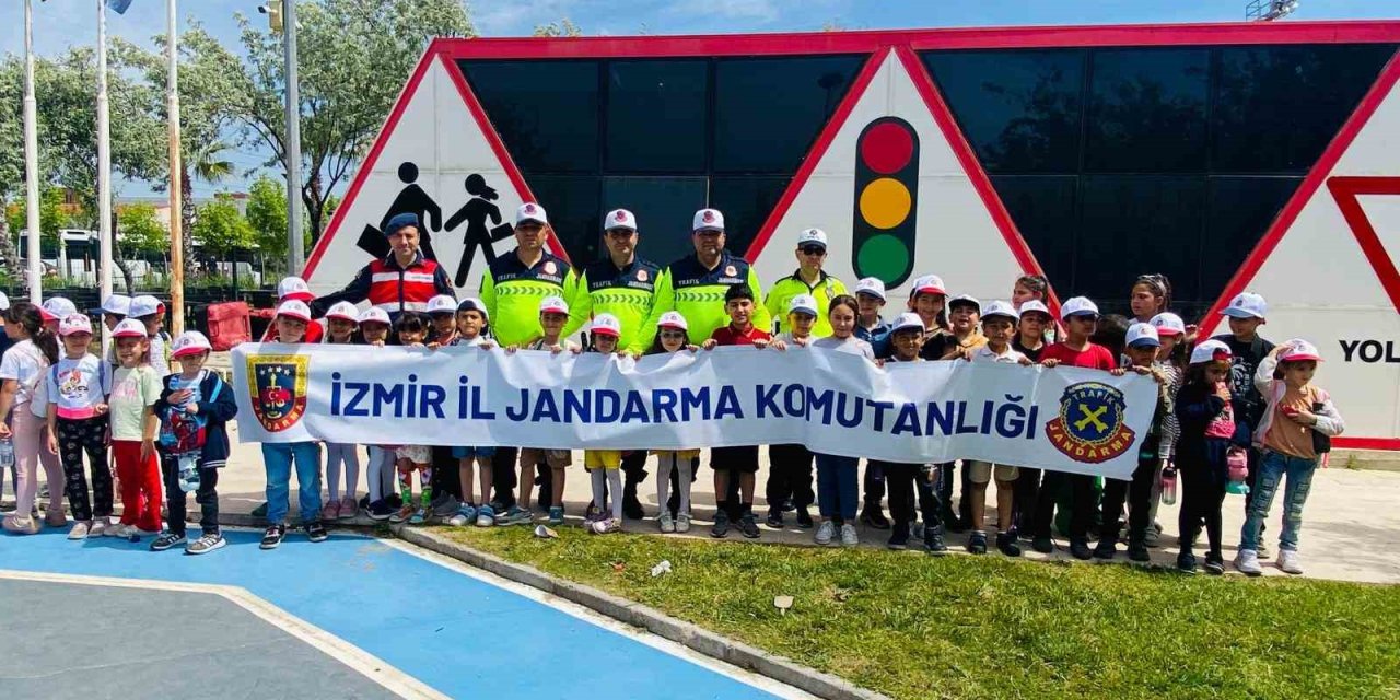 Aliağa’da Trafik Haftası kutlamaları