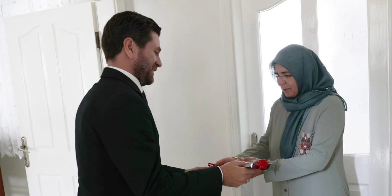 Başkan Tatık şehit annelerini yalnız bırakmadı