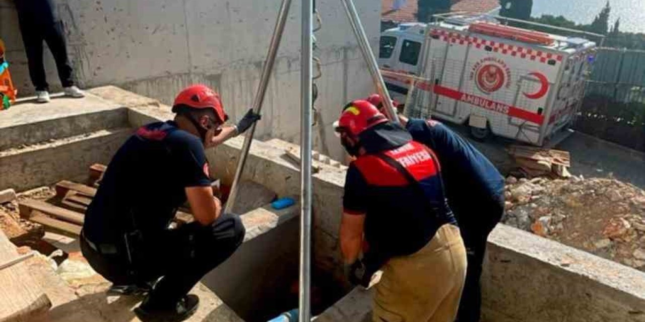 İzmir’de kuyuya düşen yaşlı kadın kurtarıldı