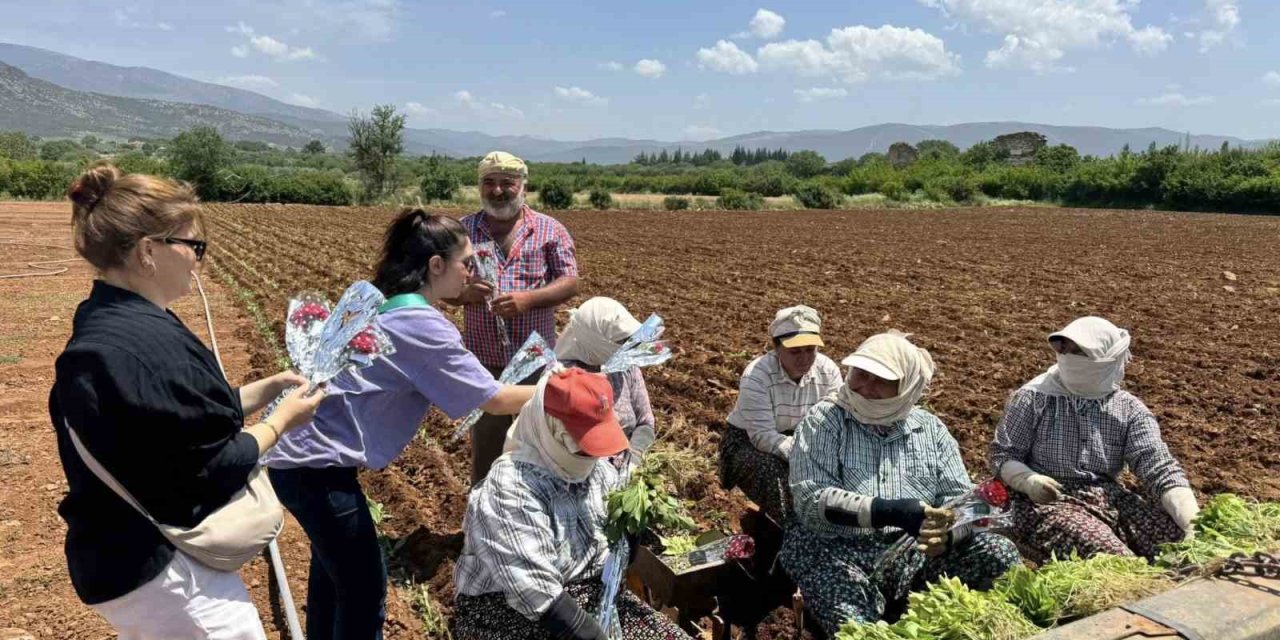Başkan Büyükyapıcı, anneleri unutmadı