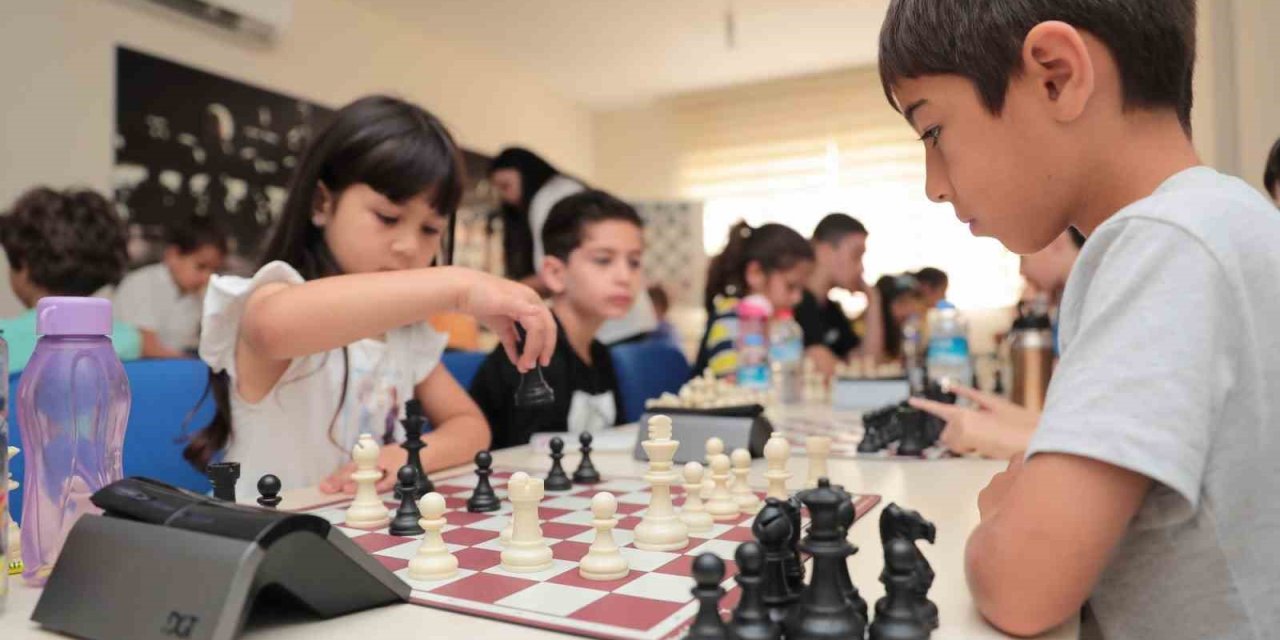 Aliağa Belediyesi yaz dönemi satranç kurs kayıtları başlıyor